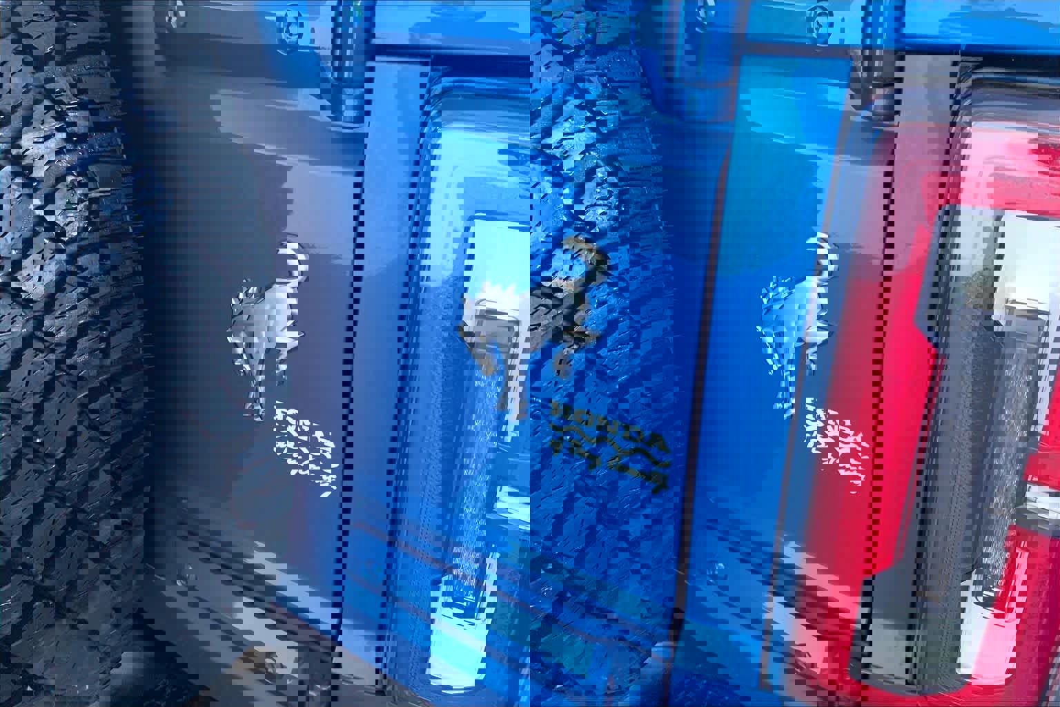 Used 2024 Ford Bronco Badlands image 33