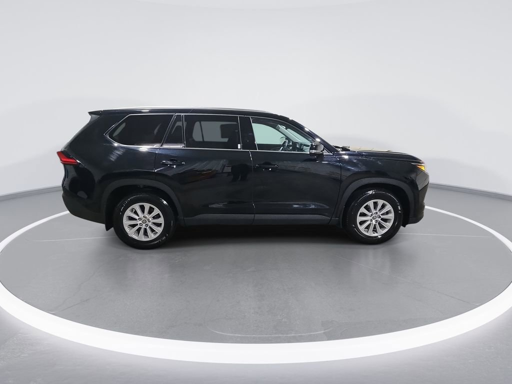 Used 2024 Toyota Grand Highlander XLE image 9