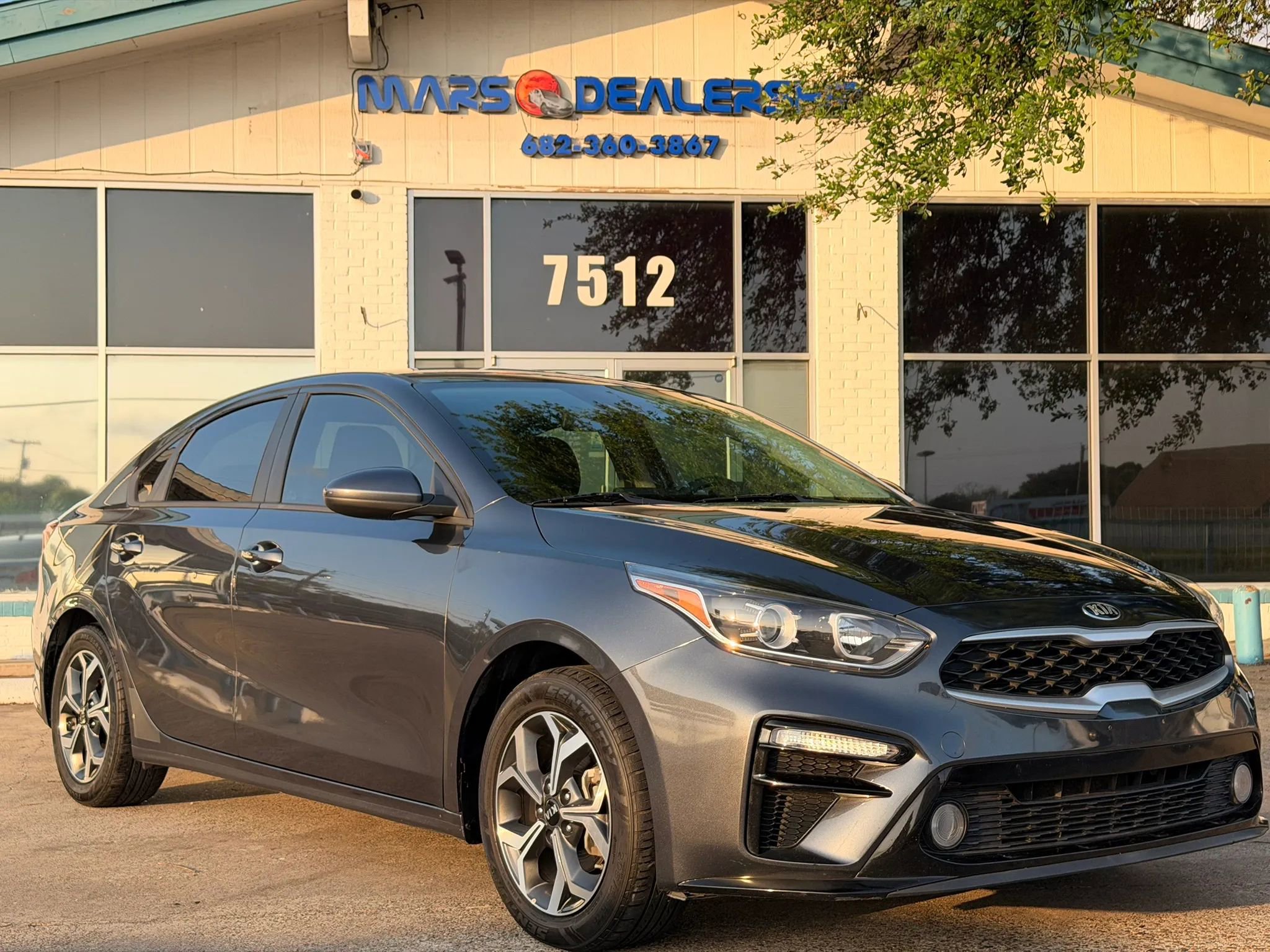 Used 2021 Kia Forte LXS image 1