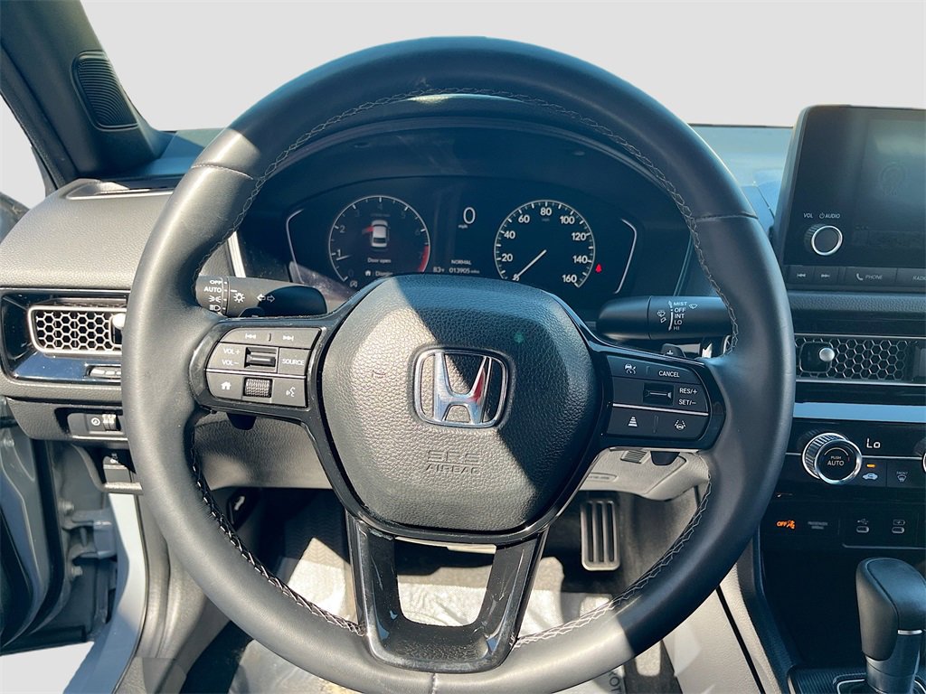 Used 2025 Honda Civic Sport image 11