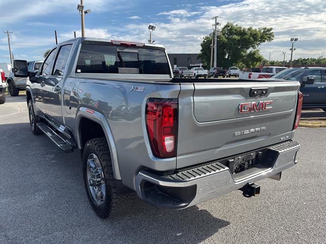 Used 2025 GMC Sierra 2500 SLE w/ SLE Value Package; AWD/4WD image 6