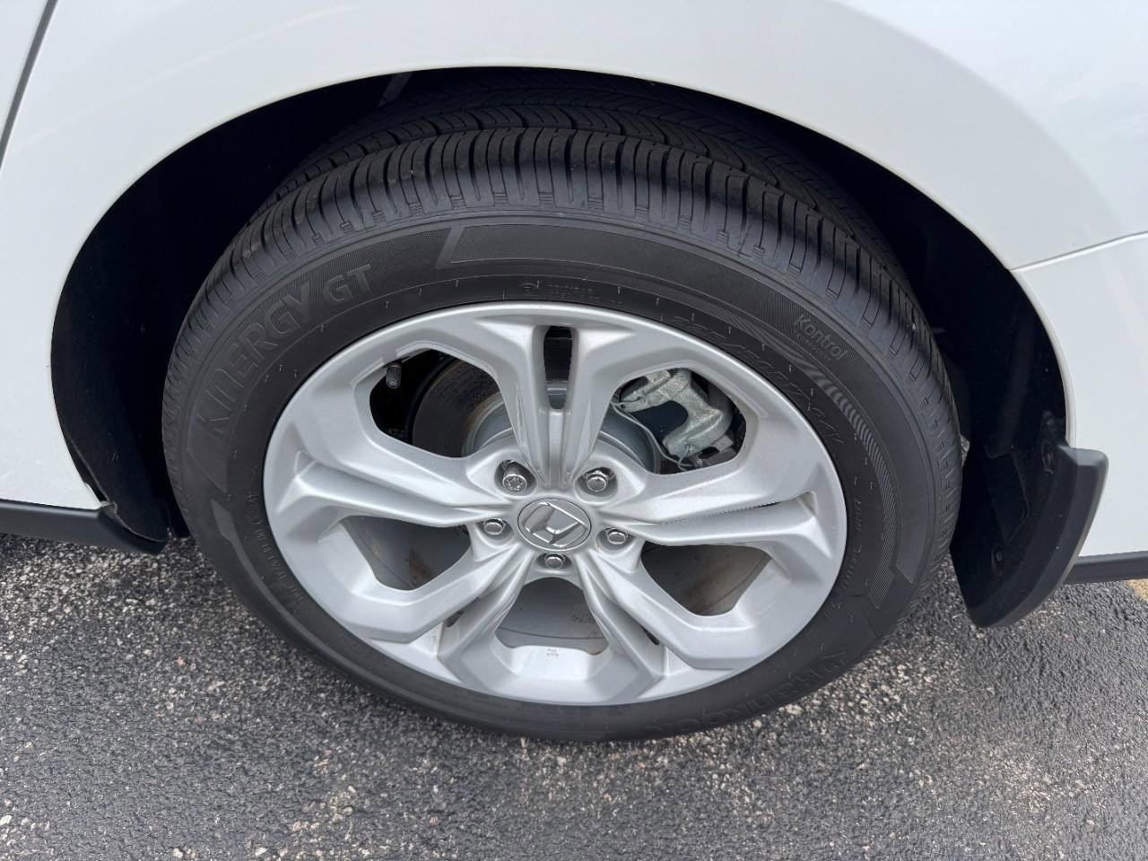 Certified 2024 Honda Accord LX image 8