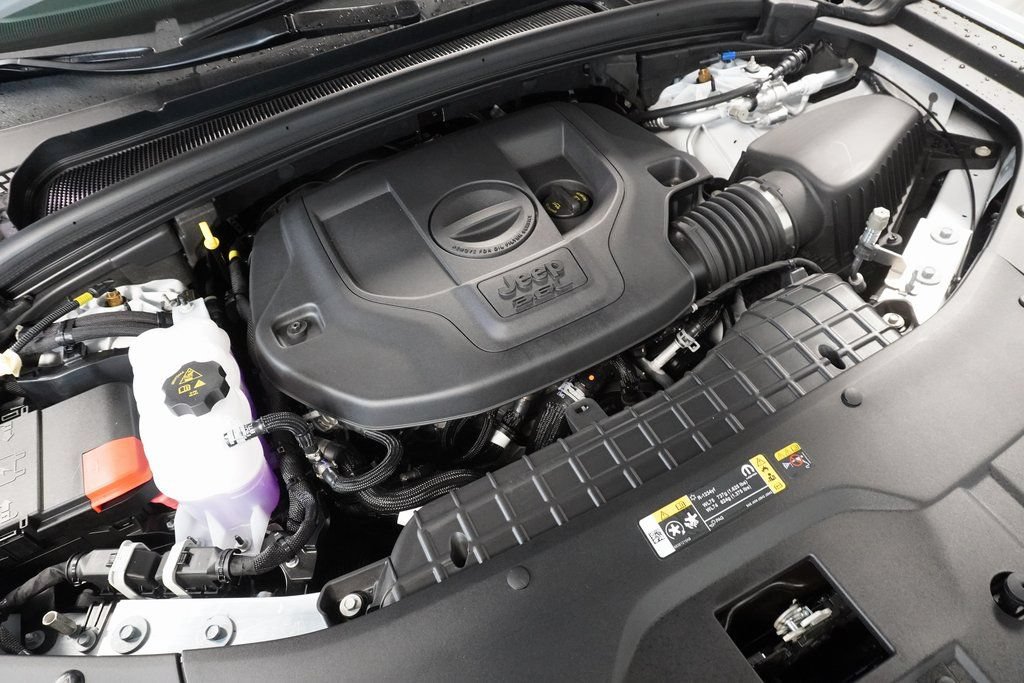 New 2023 Jeep Grand Cherokee Summit AWD/4WD image 36