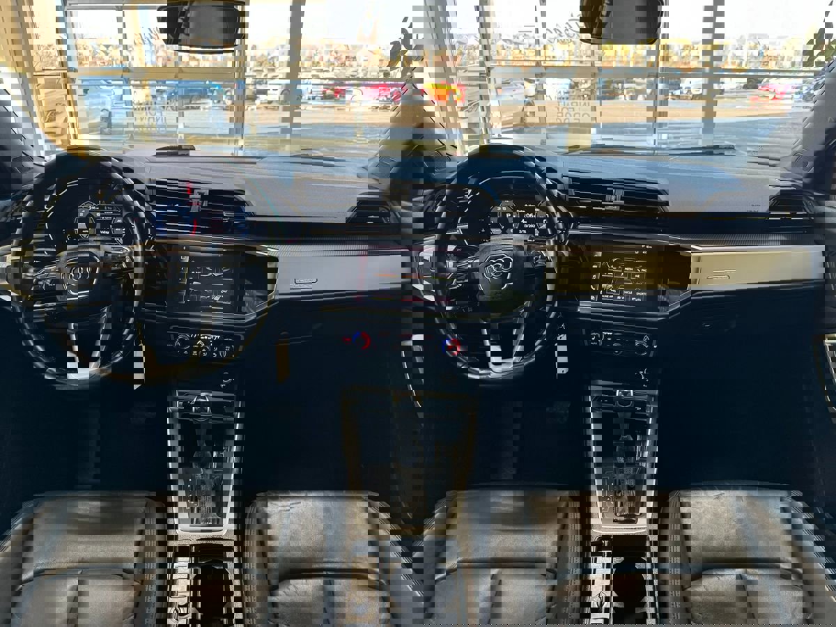 Used 2020 Audi Q3 2.0T Premium AWD/4WD image 20