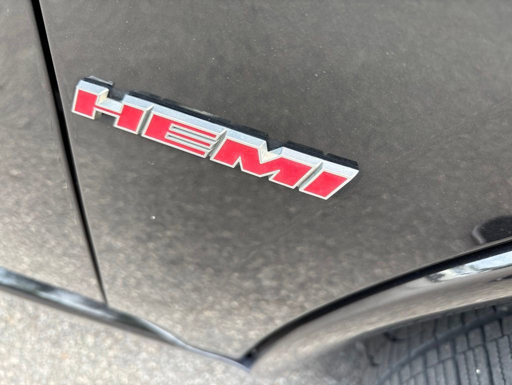 Used 2015 Dodge Durango R/T AWD/4WD image 3