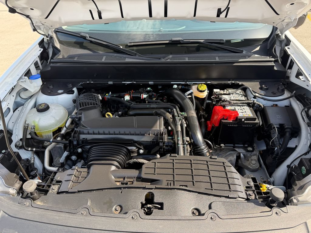 Used 2025 Ford Maverick Tremor AWD/4WD image 13