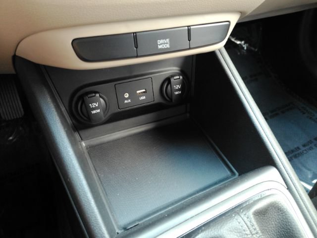 Used 2022 Hyundai Accent SEL FWD image 42