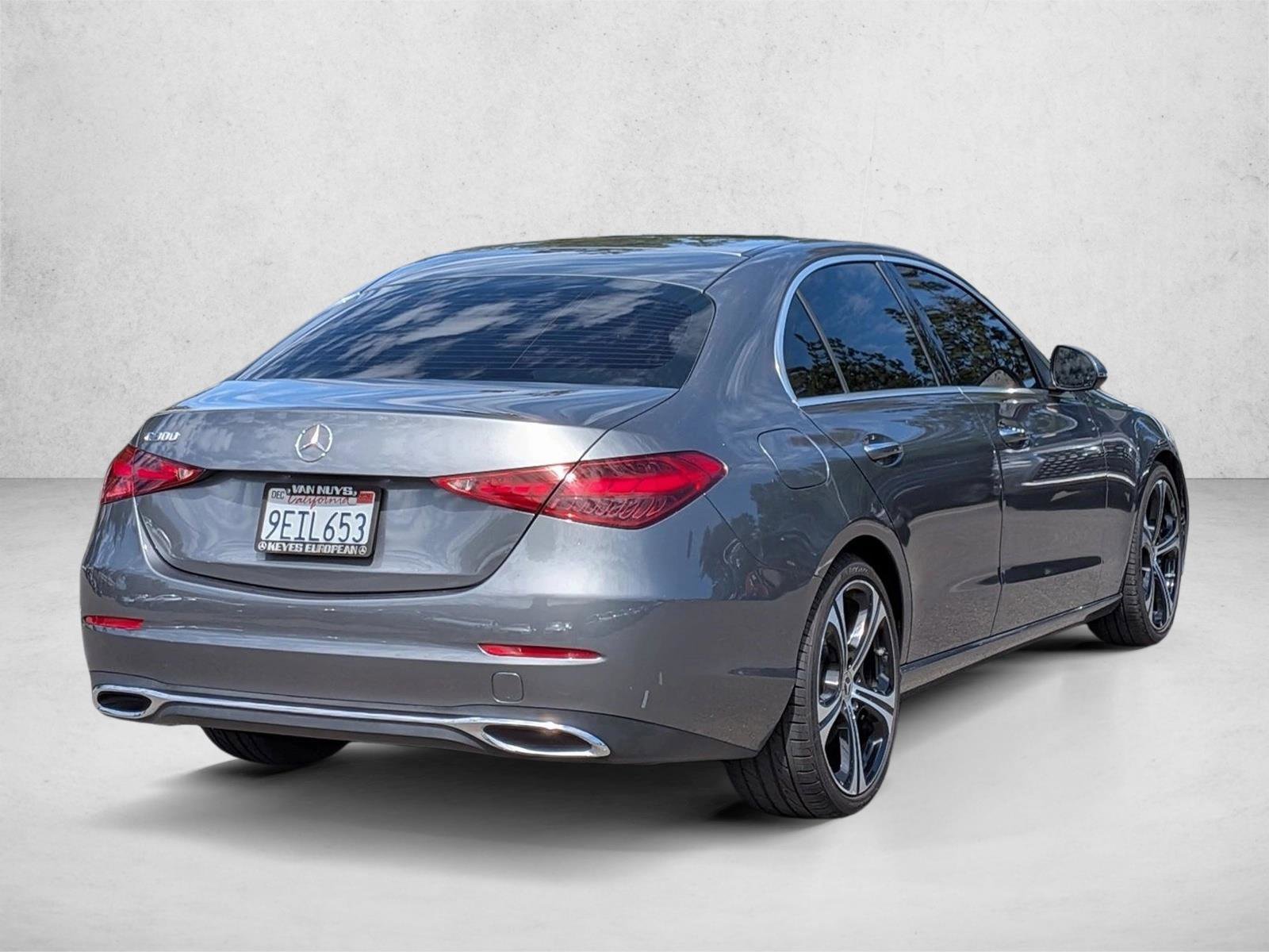 Used 2023 Mercedes-Benz C 300 Sedan image 5