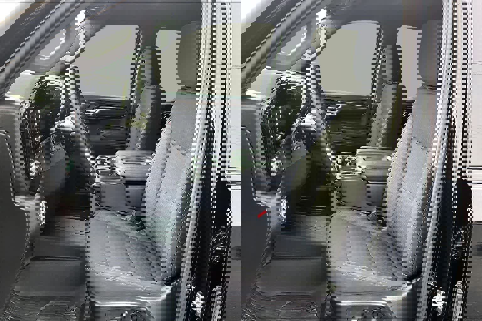 Used 2024 GMC Sierra 1500 Elevation image 11