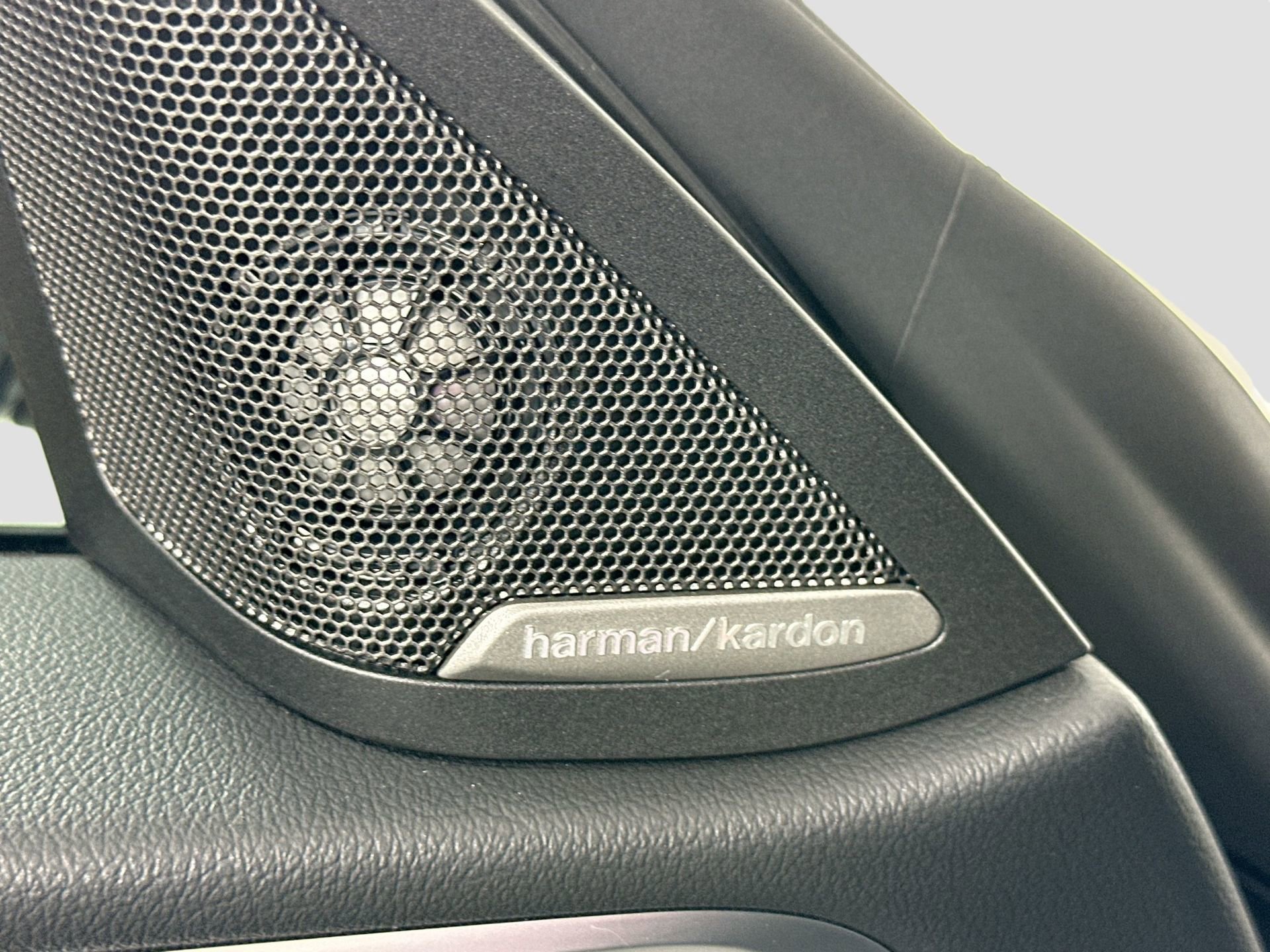 Used 2025 BMW i4 xDrive40i w/ M Sport Package image 19