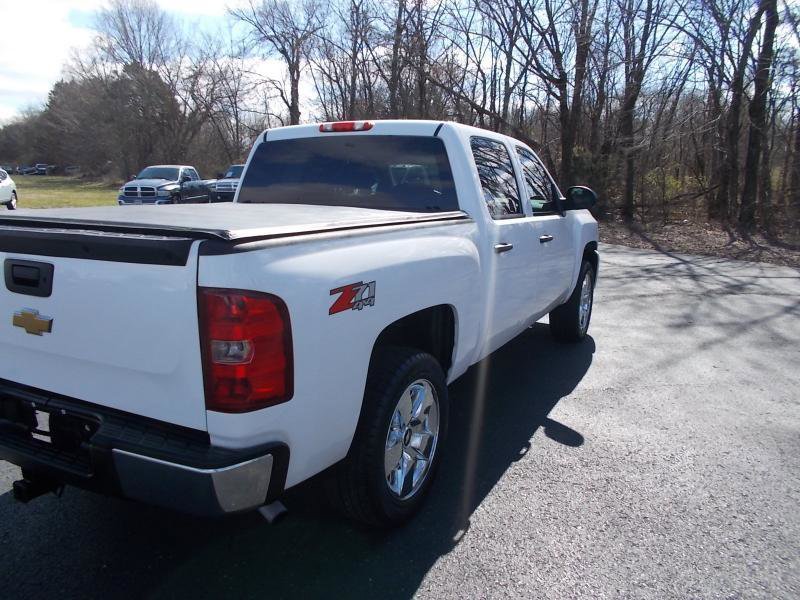 Used 2011 Chevrolet Silverado 1500 LT w/ All-Star Edition image 14