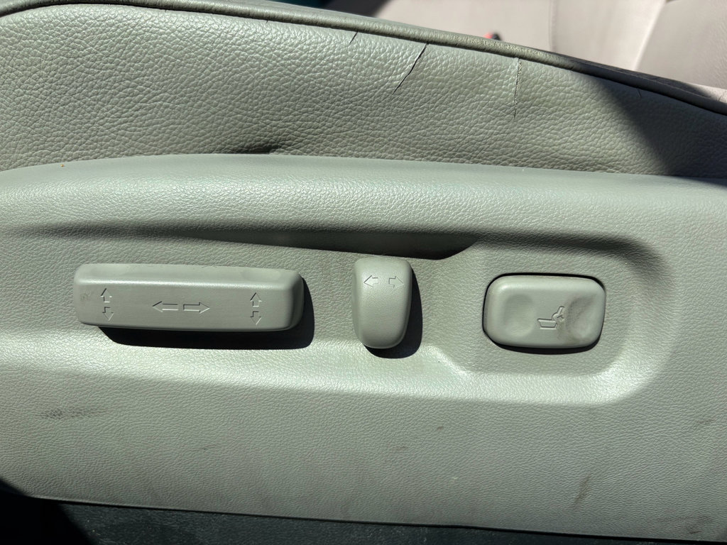 Used 2012 Honda Pilot Touring image 22