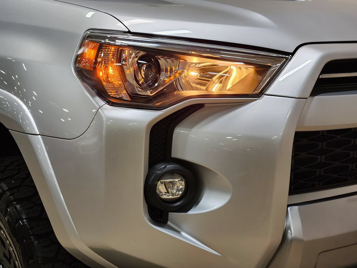 Used 2023 Toyota 4Runner TRD Off-Road Premium AWD/4WD image 13