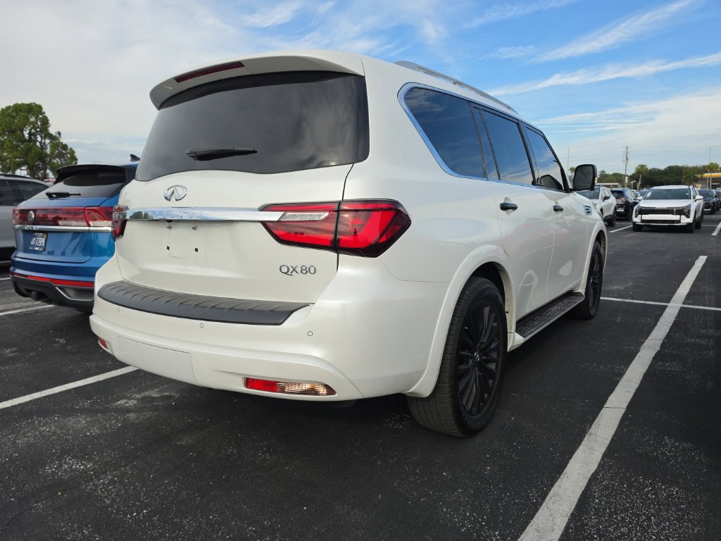 Used 2022 INFINITI QX80 Sensory w/ All-Season Package RWD image 16