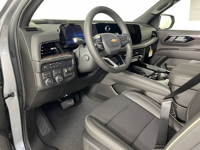 New 2026 Chevrolet Tahoe Premier w/ Sun And Tow Package AWD/4WD image 3
