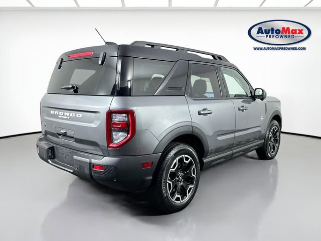 Used 2025 Ford Bronco Sport Outer Banks w/ Outer Banks Tech Package+ AWD/4WD image 2