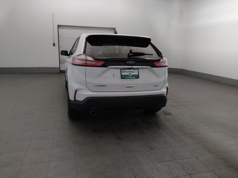 Used 2020 Ford Edge SE FWD image 6