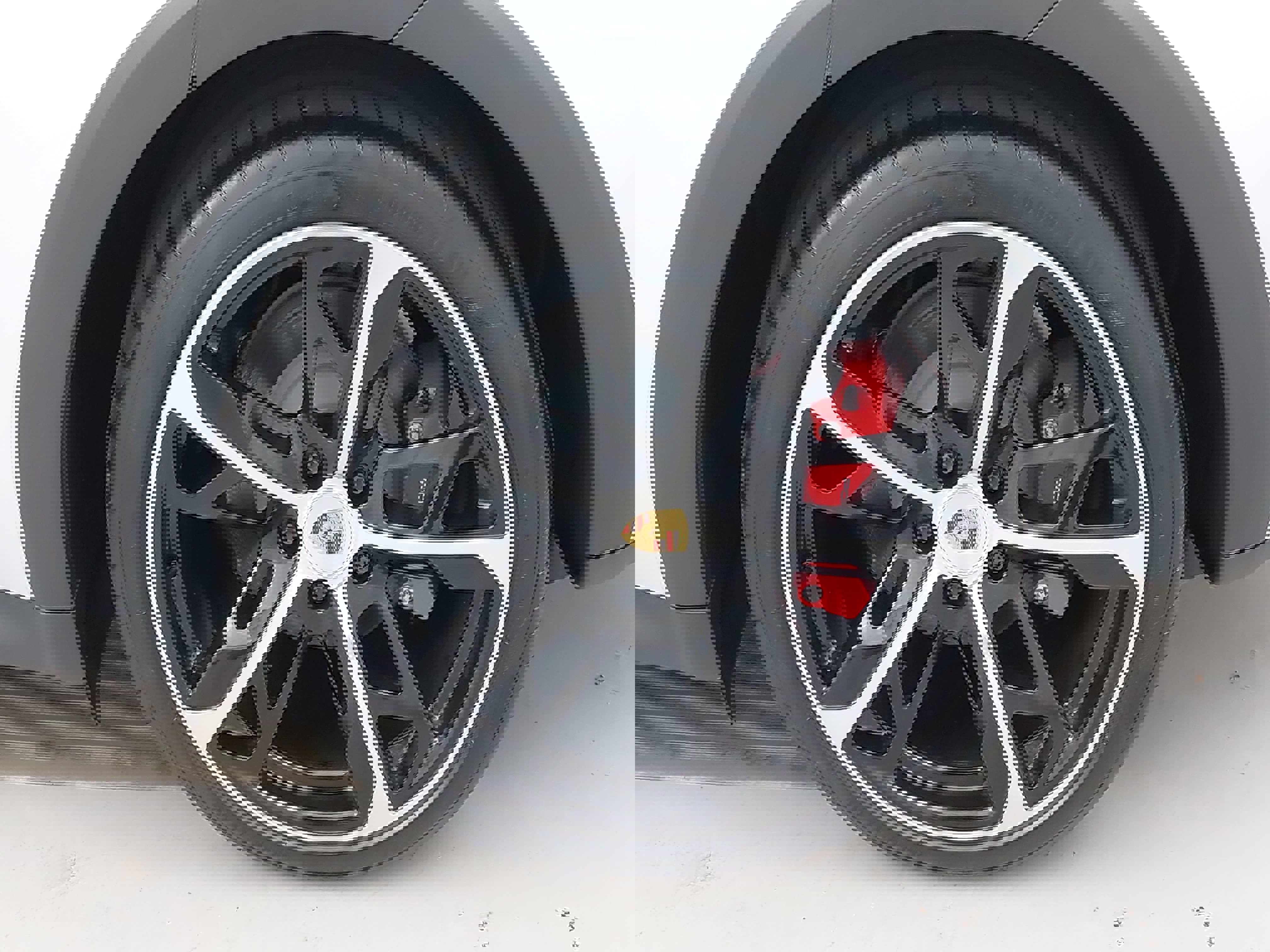 Used 2025 Porsche Taycan 4S image 36