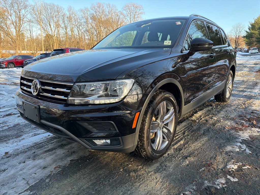 Used 2021 Volkswagen Tiguan SEL image 1