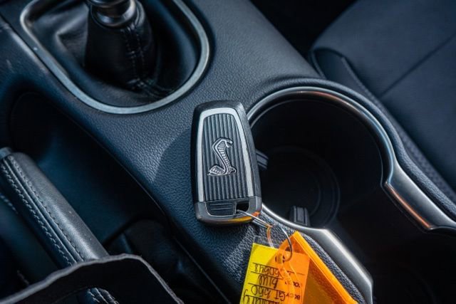 Used 2020 Ford Mustang Shelby GT350 w/ Technology Package image 33