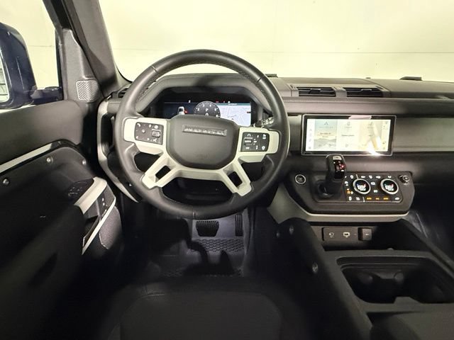 Used 2024 Land Rover Defender 110 X-Dynamic SE AWD/4WD image 16
