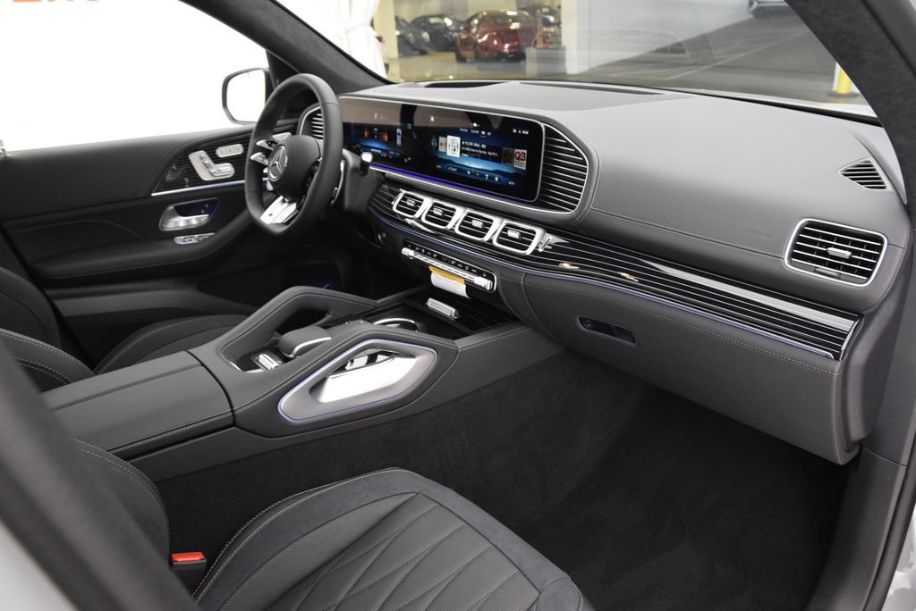 New 2026 Mercedes-Benz GLE 63 AMG S image 15