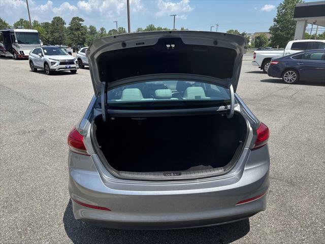Used 2017 Hyundai Elantra SE w/ SE A/T Tech Package 03 FWD image 25