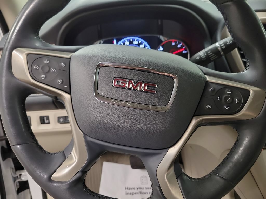 Used 2023 GMC Acadia Denali AWD/4WD image 17