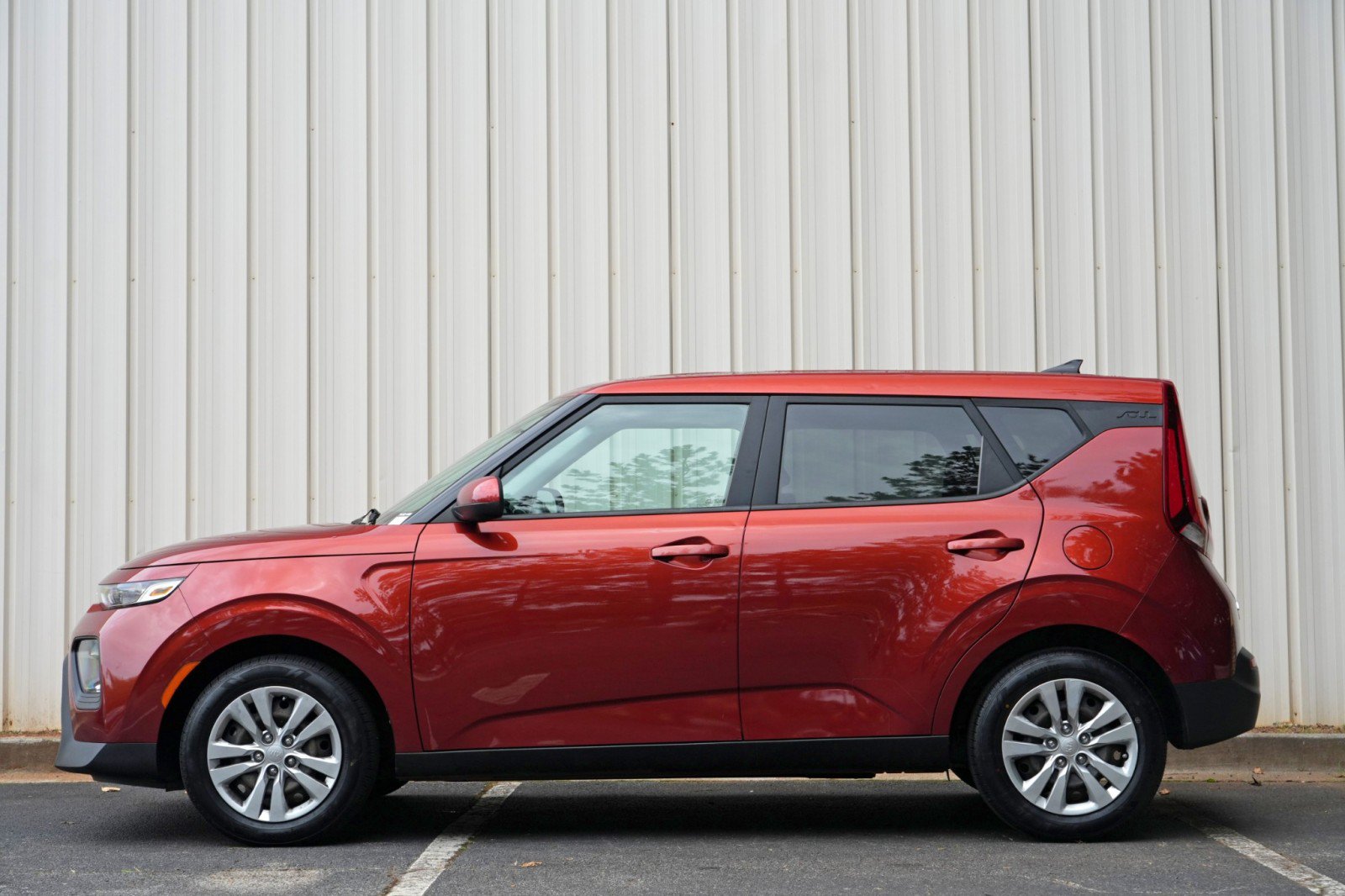 Used 2021 Kia Soul LX FWD image 8