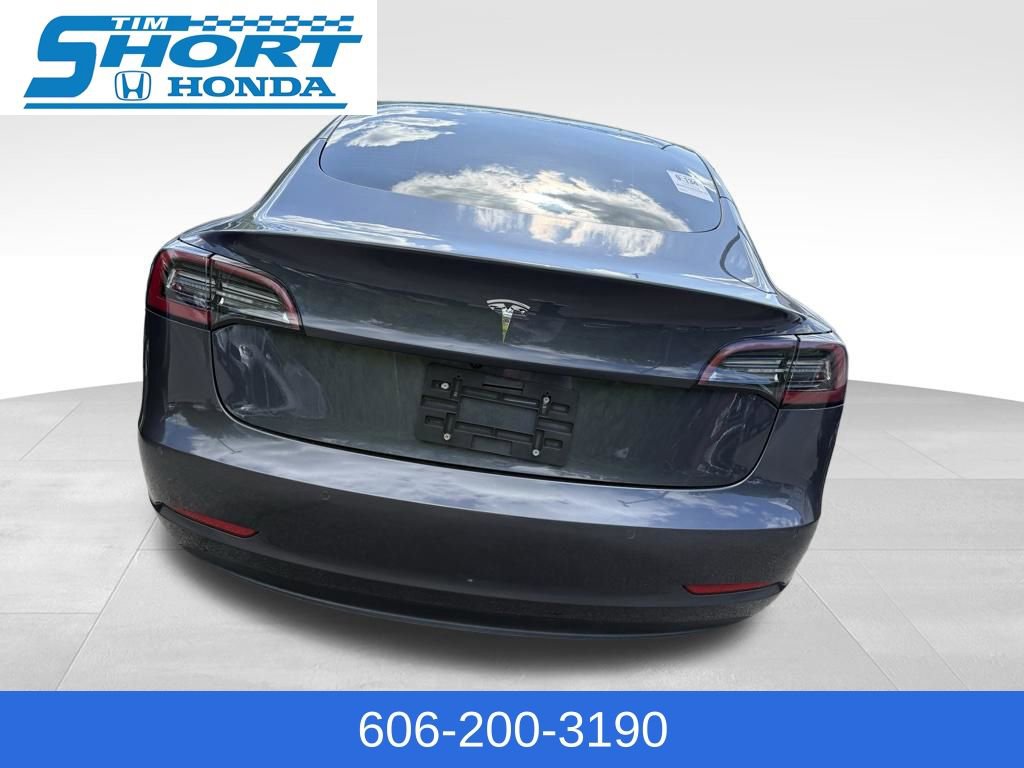 Used 2021 Tesla Model 3 Standard Range Plus RWD image 7