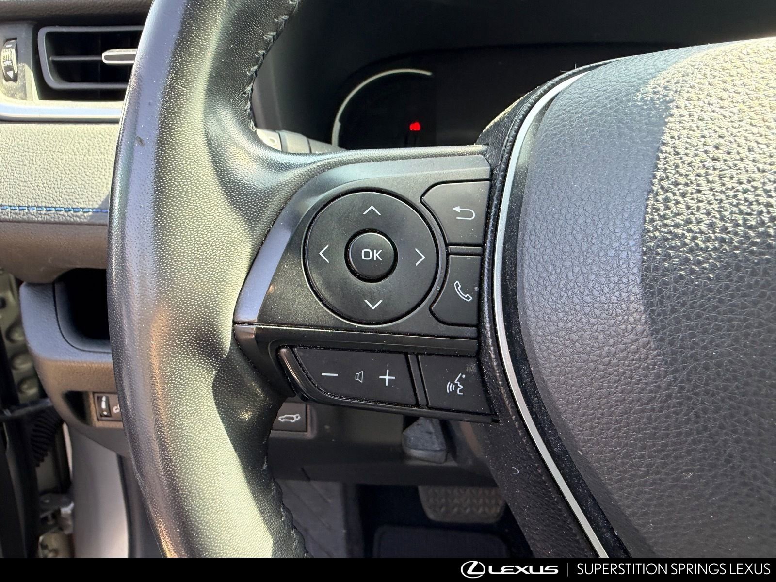 Used 2019 Toyota RAV4 XSE w/ XSE Weather Package image 9