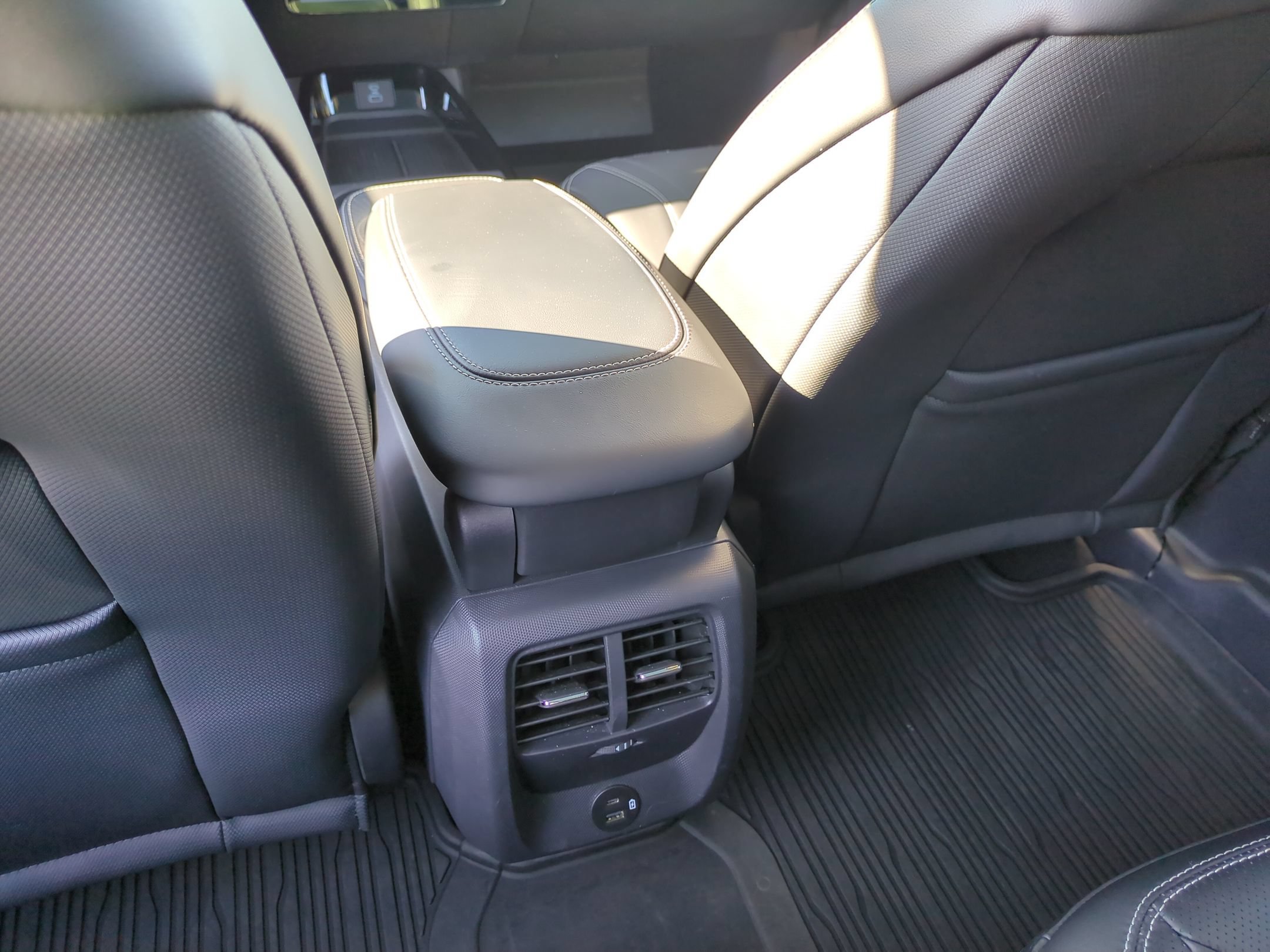Used 2021 Ford Mustang Mach-E Premium RWD image 34