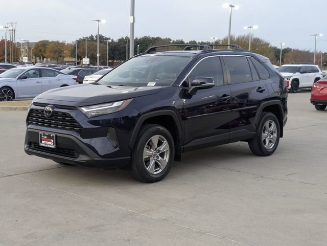Used 2023 Toyota RAV4 XLE image 10
