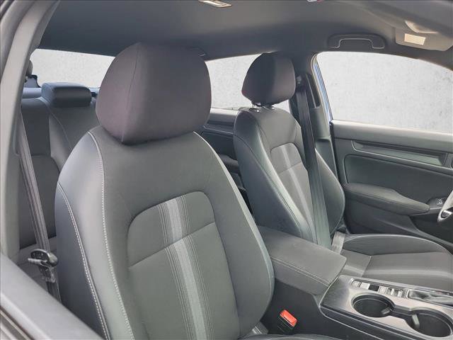 Used 2022 Honda Civic Sport image 15
