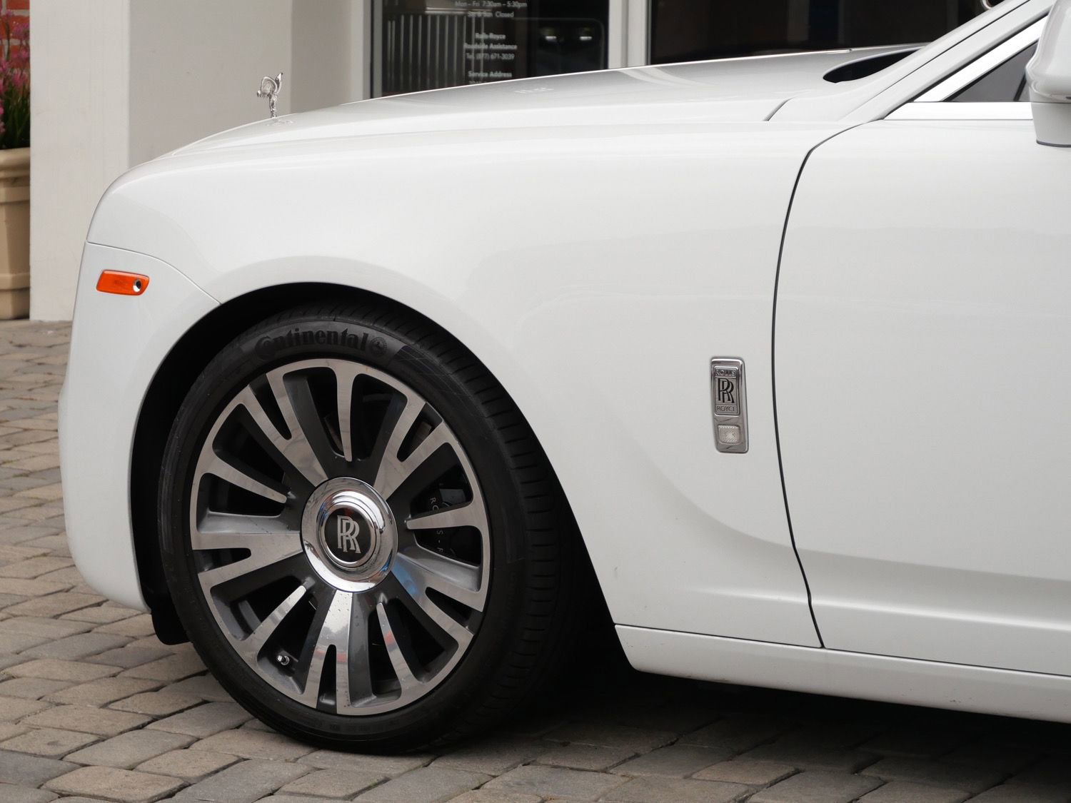 Certified 2019 Rolls-Royce Ghost image 13
