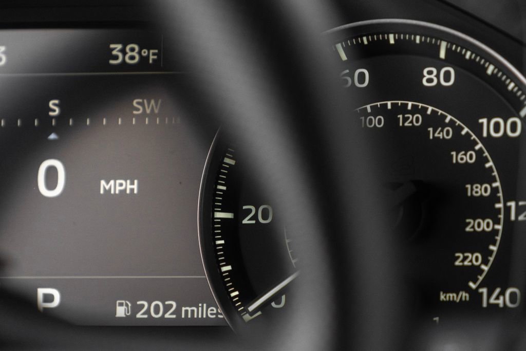 Used 2024 Mitsubishi Outlander SE Black Edition image 31