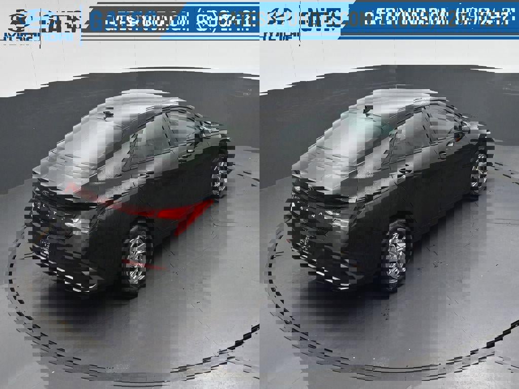 New 2026 Hyundai Elantra SE image 40