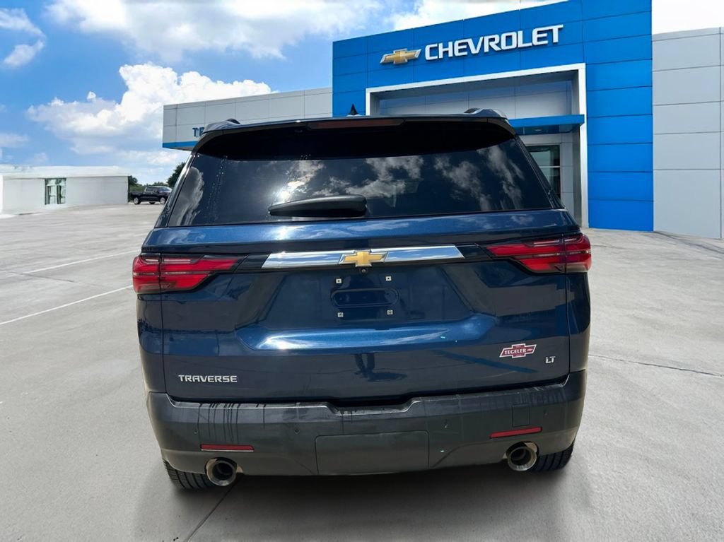 Used 2022 Chevrolet Traverse LT FWD image 6