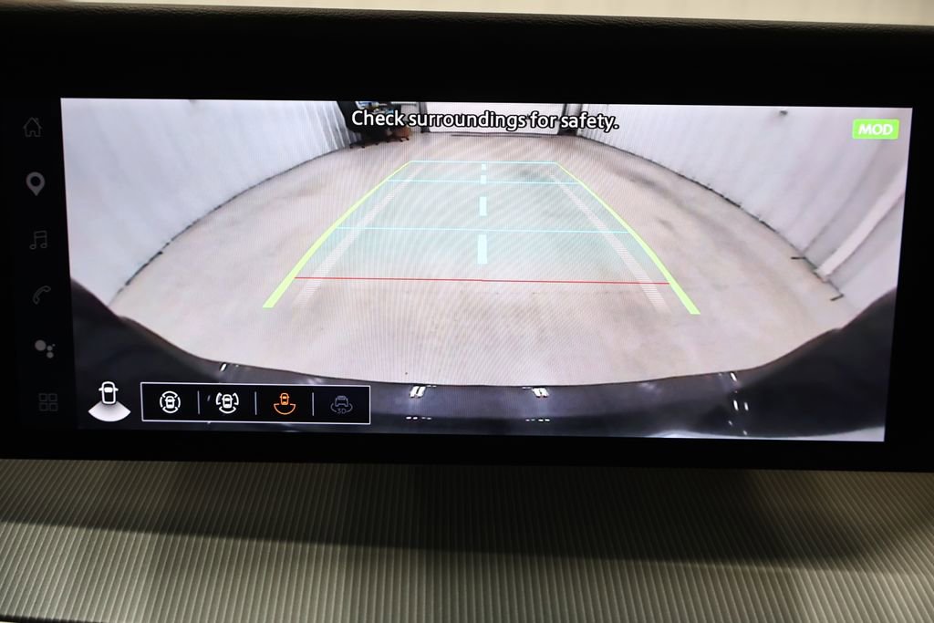 Used 2025 Nissan Murano Platinum image 33