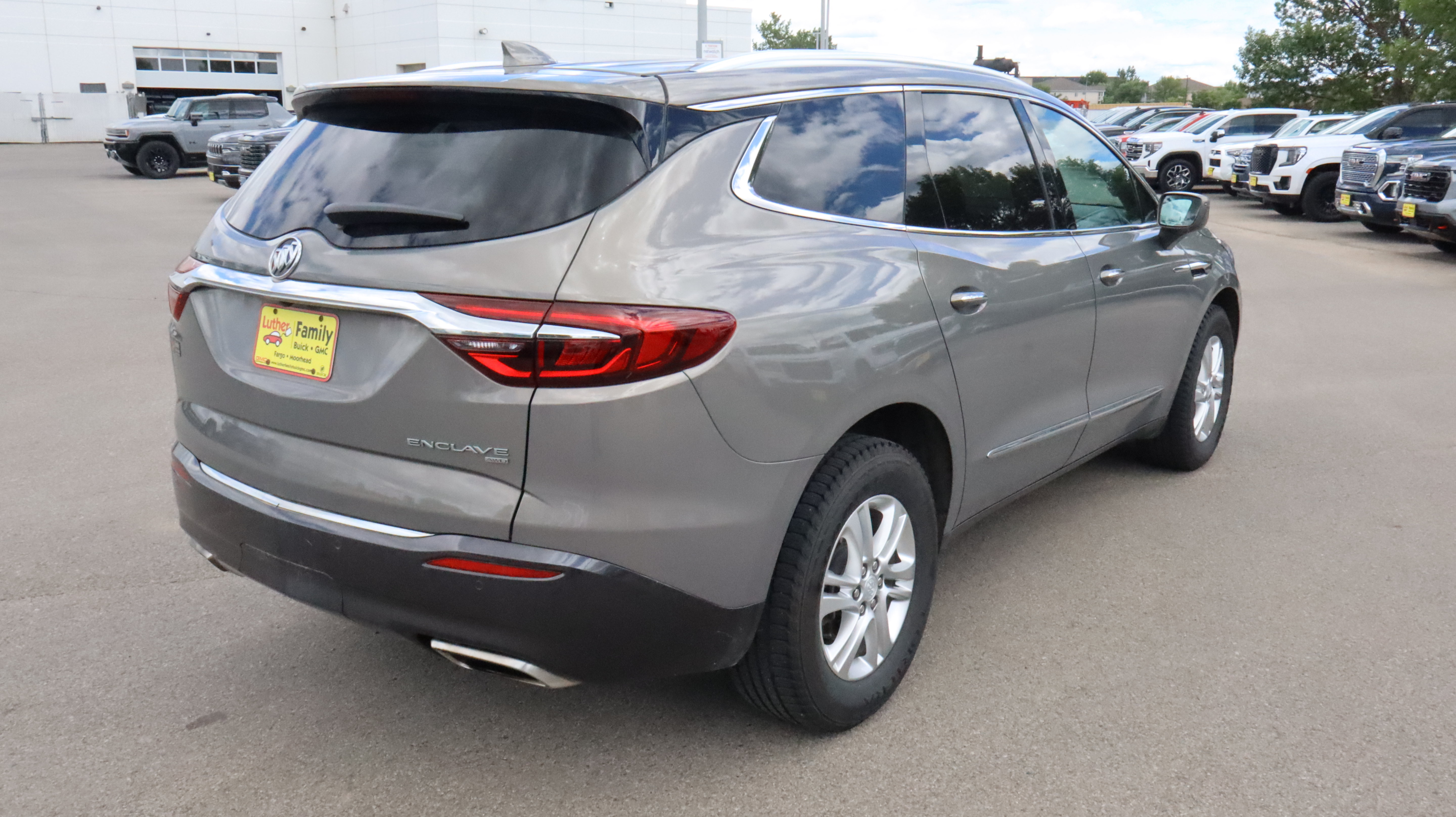 Used 2019 Buick Enclave Premium w/ Trailering Package, 5000 lbs. AWD/4WD image 7