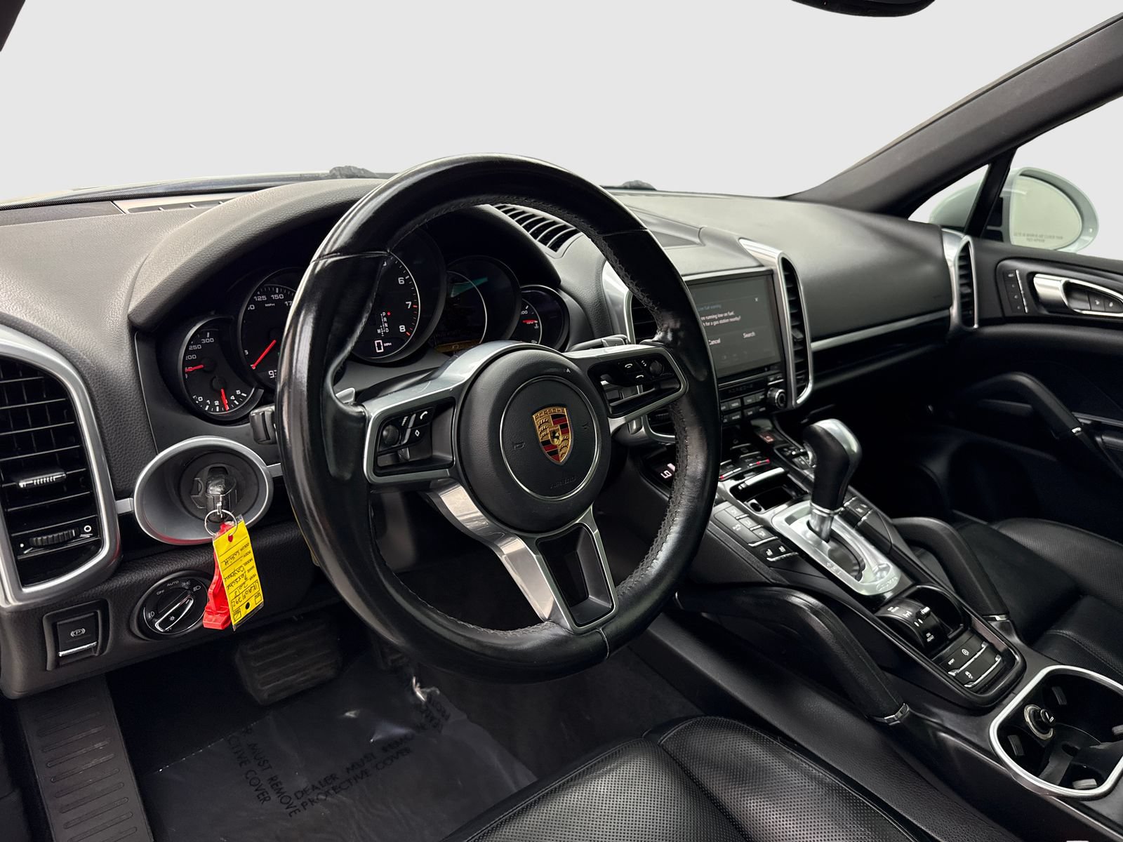 Used 2018 Porsche Cayenne Platinum Edition AWD/4WD image 18