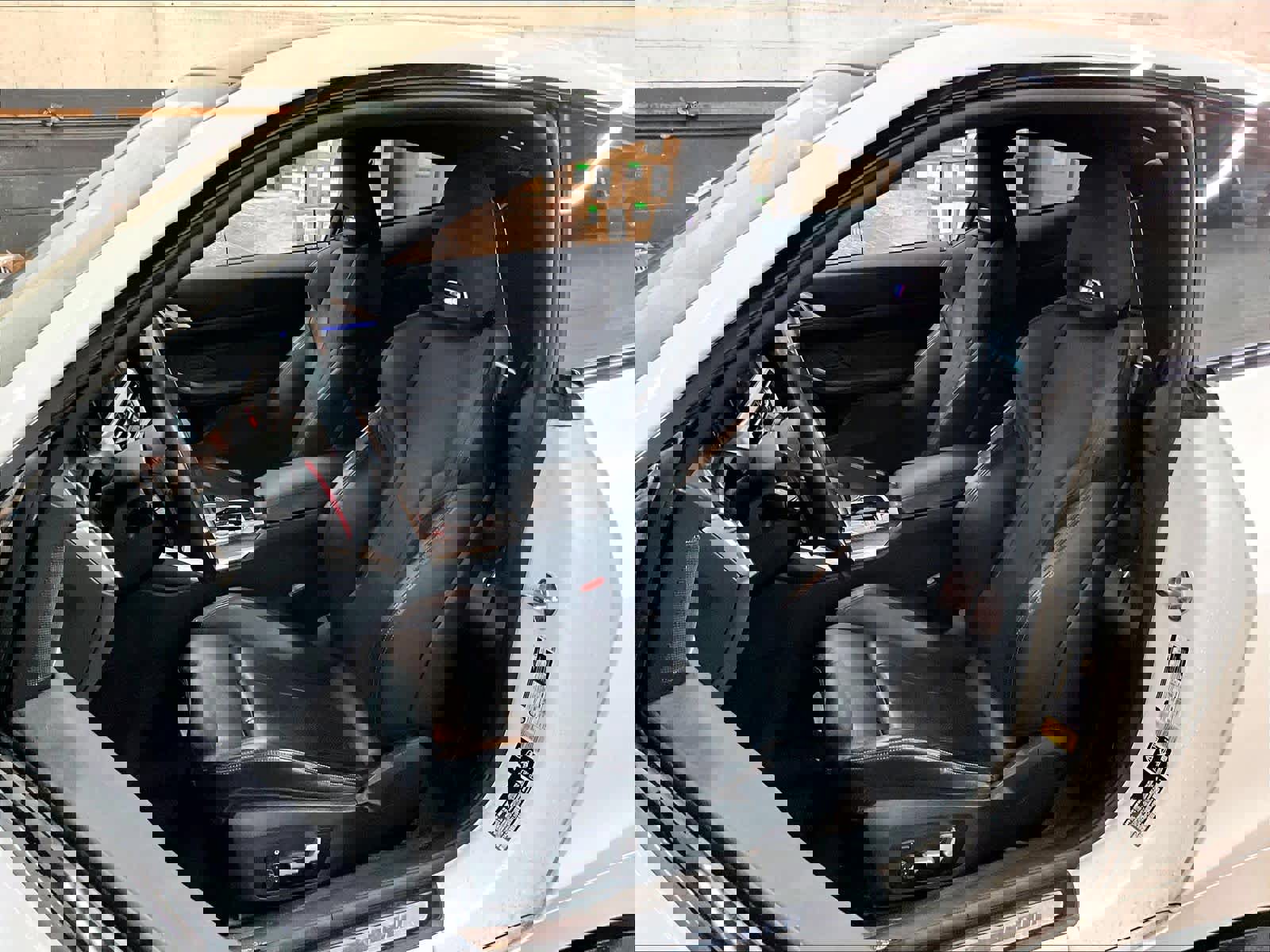 Used 2023 BMW M4 xDrive Competition image 26