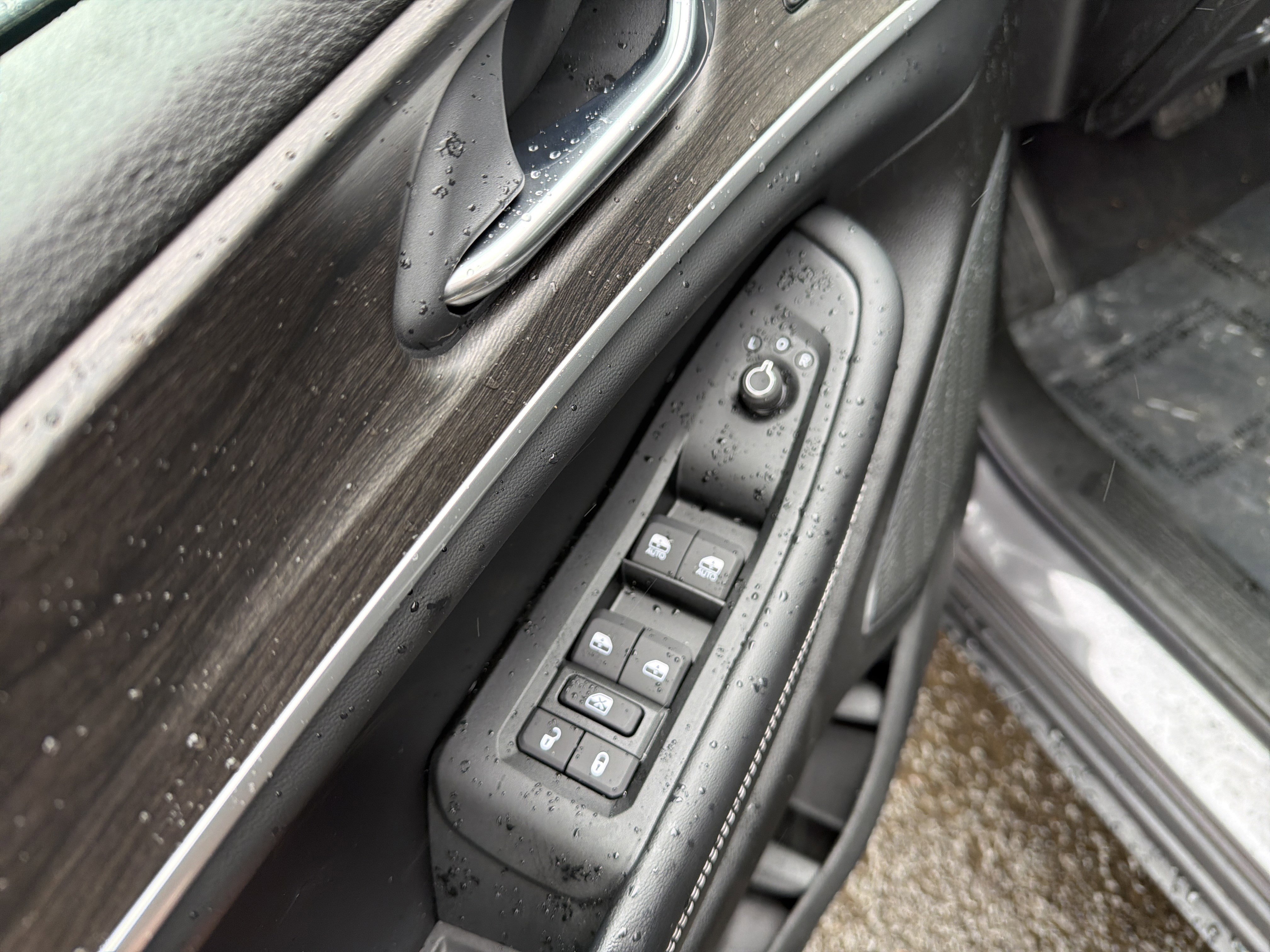 New 2026 Jeep Grand Cherokee L Limited image 25