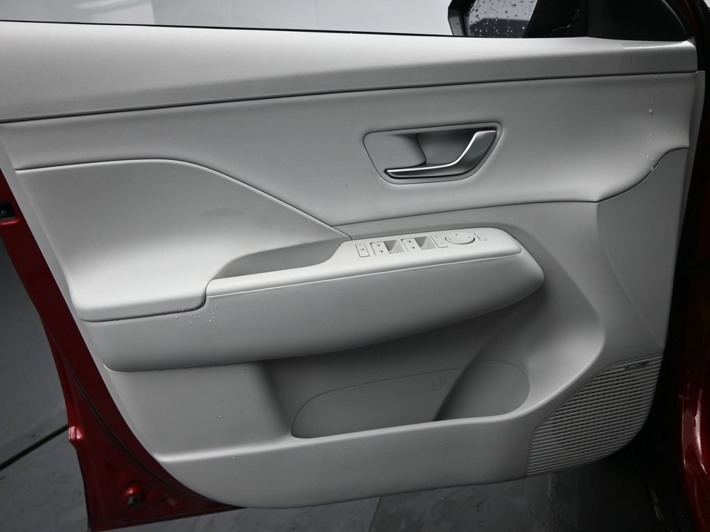 New 2026 Hyundai Kona Limited FWD image 24