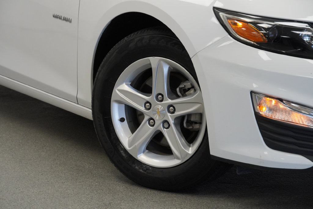 Certified 2023 Chevrolet Malibu LS FWD image 8