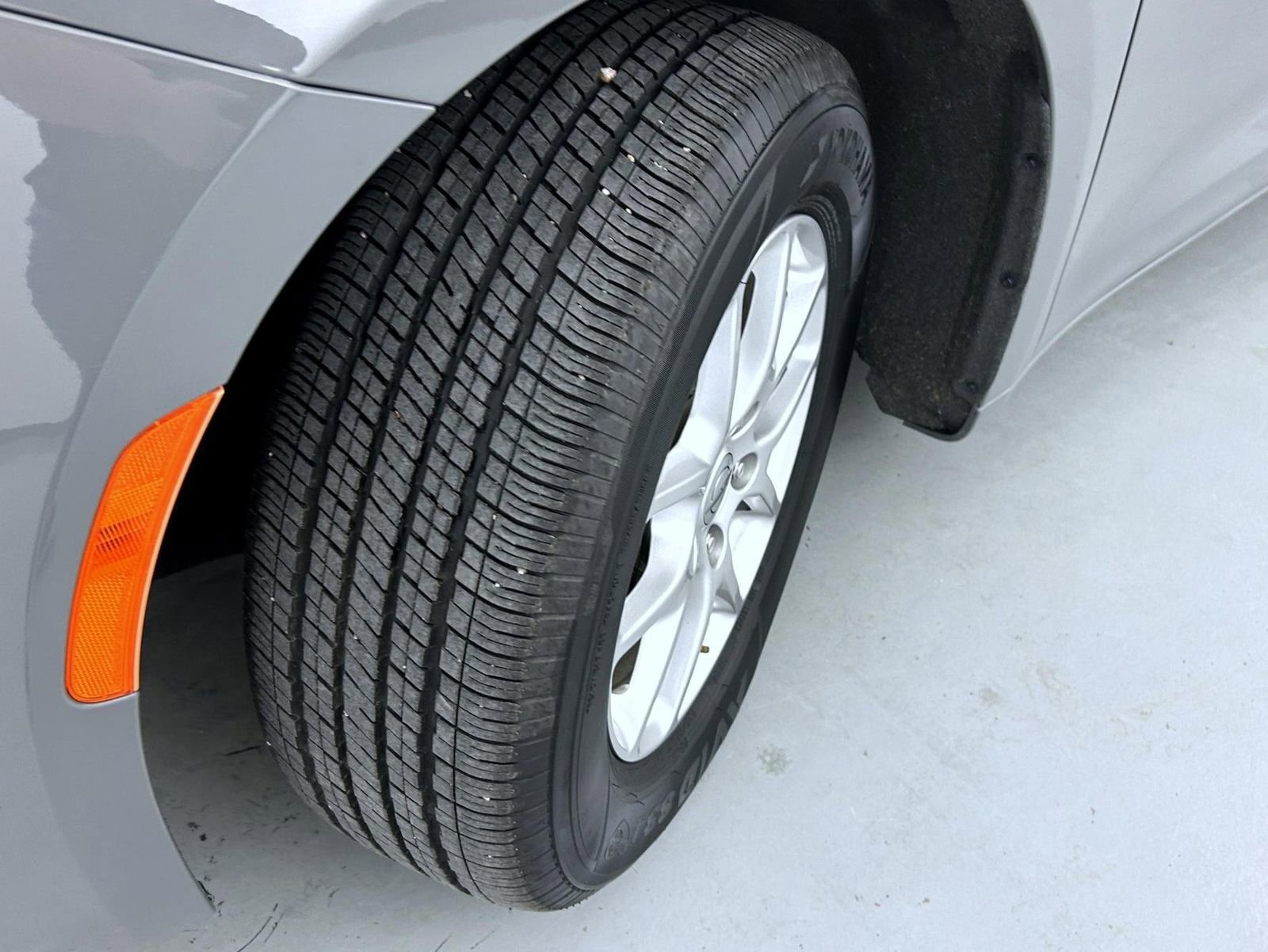Used 2025 Chrysler Pacifica Select FWD image 23