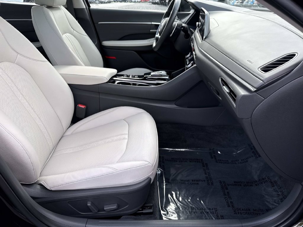 Used 2023 Hyundai Sonata Limited FWD image 20