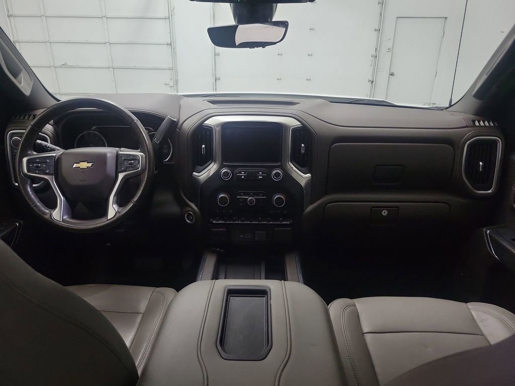 Used 2019 Chevrolet Silverado 1500 LTZ w/ LTZ Premium Package AWD/4WD image 12