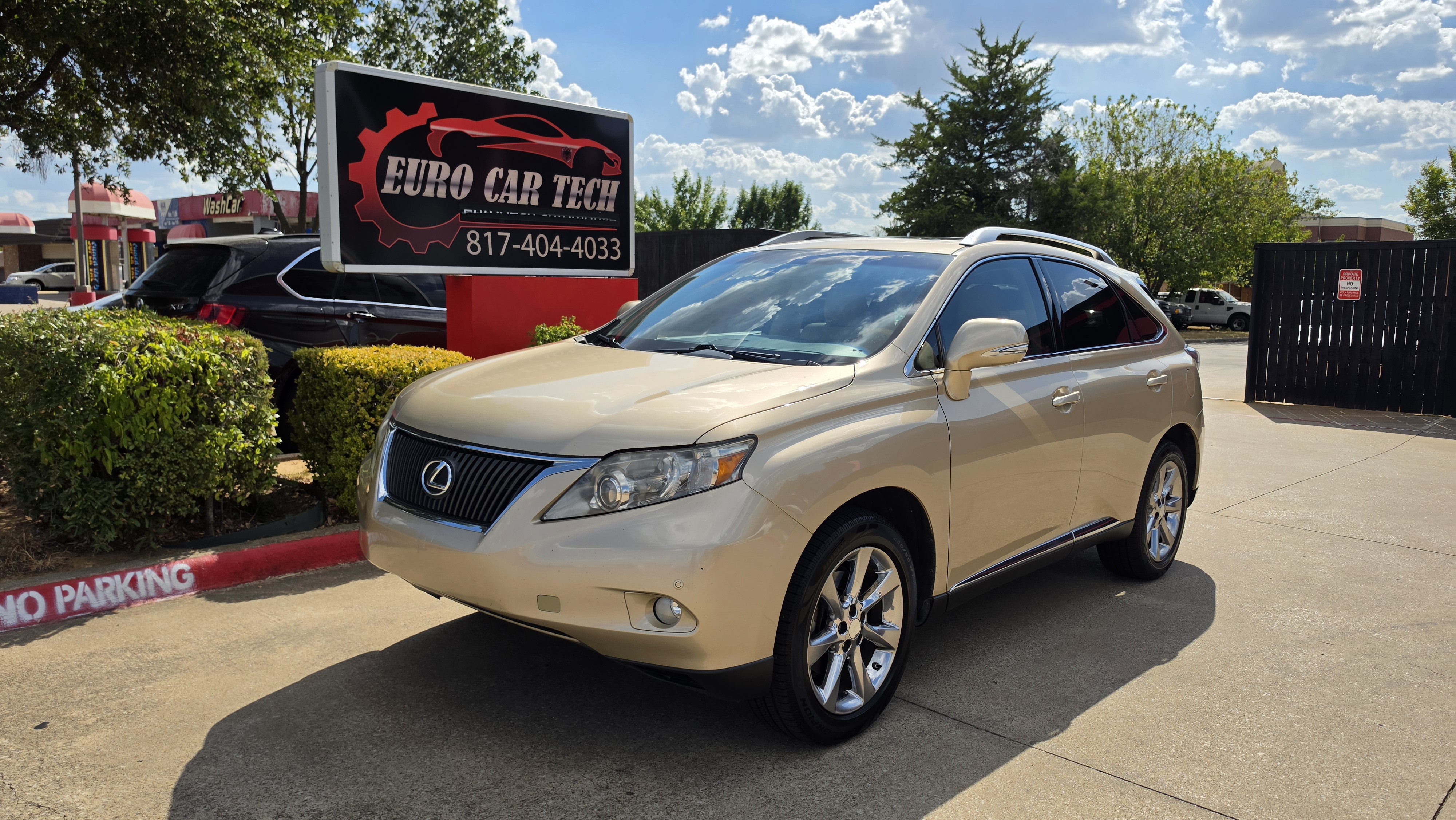 Used 2010 Lexus RX 350 2WD w/ Premium Pkg image 1