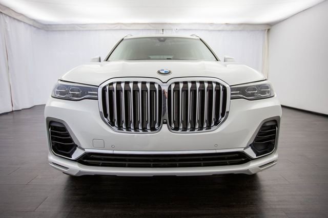 Used 2020 BMW X7 xDrive40i w/ Executive Package image 38